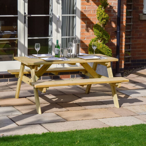 Oakham 5ft Picnic Bench - L152 x W140 x H72.5 cm - Light Green