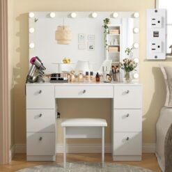 Vanity Set With 7 Large Drawers And Outlets