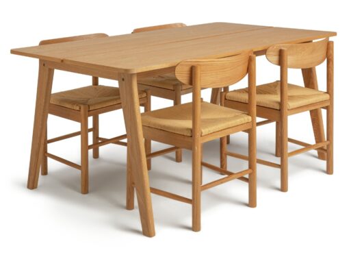 Habitat Nel Wood Veneer Dining Table & 4 Hanna Oak Chairs